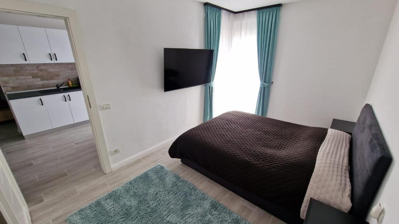 West Homes 36 Oradea Exterior photo